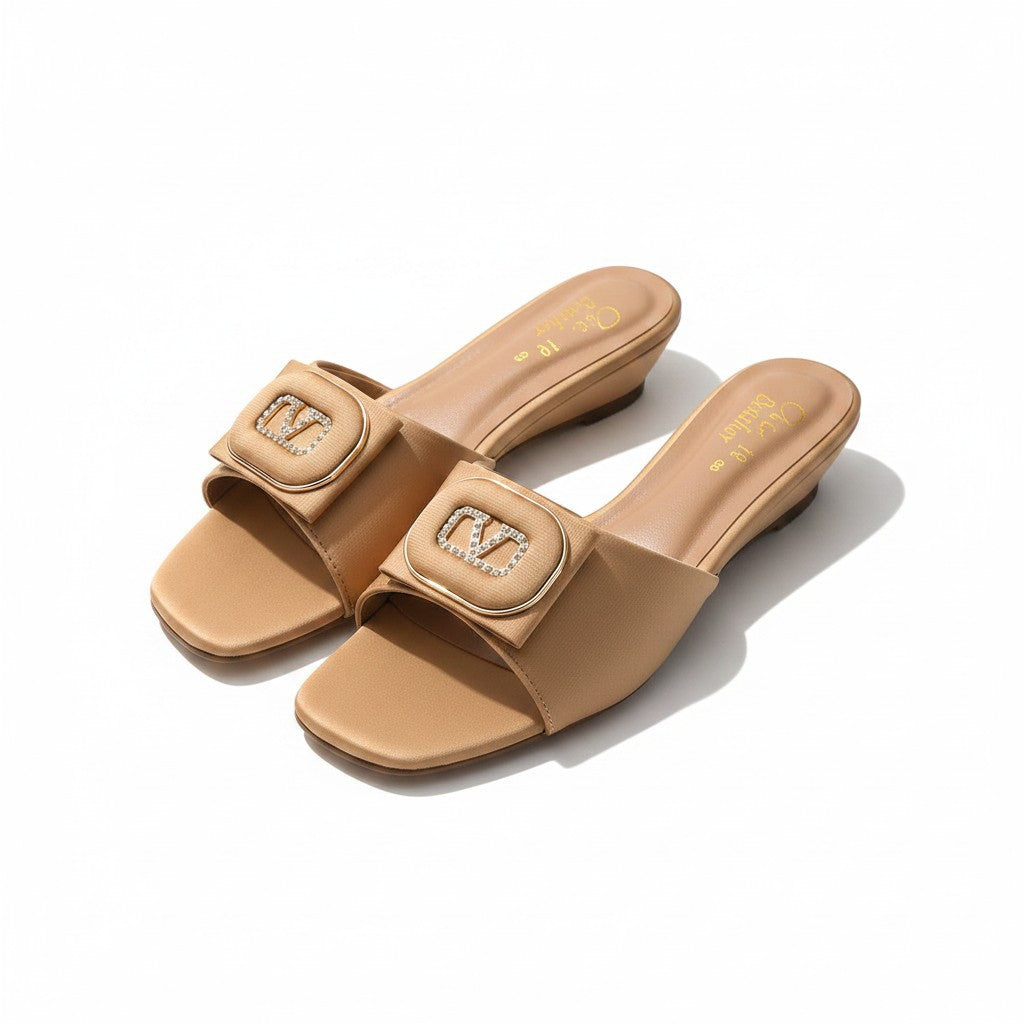 Casey Beige Sleeper