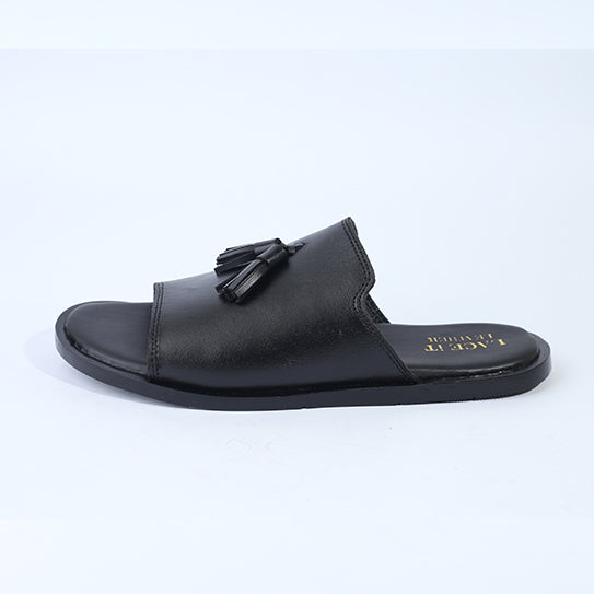 Commute Black Sleeper