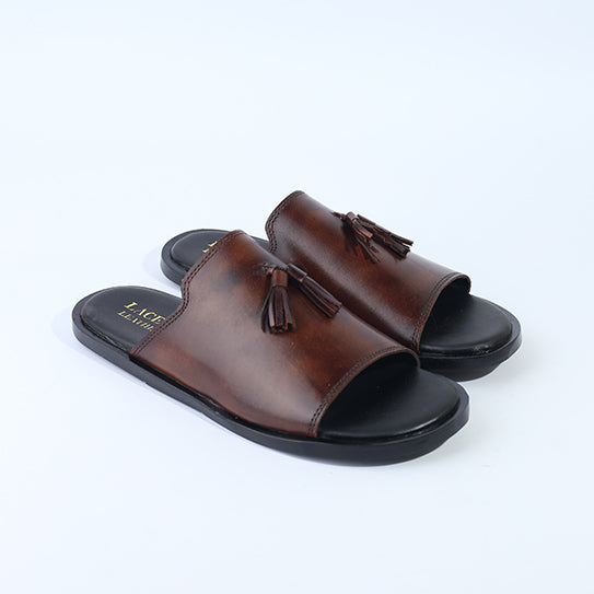 Commute Brown Sleeper