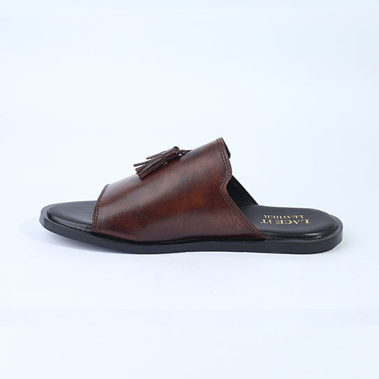 Commute Brown Sleeper