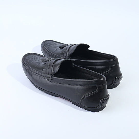 Explorer Black Shoes