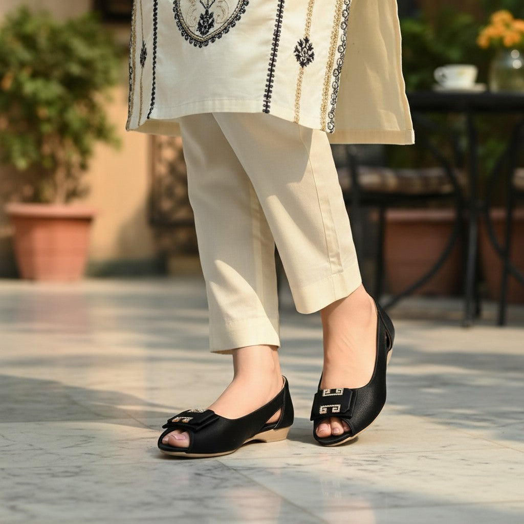 Tamar Black Sandal