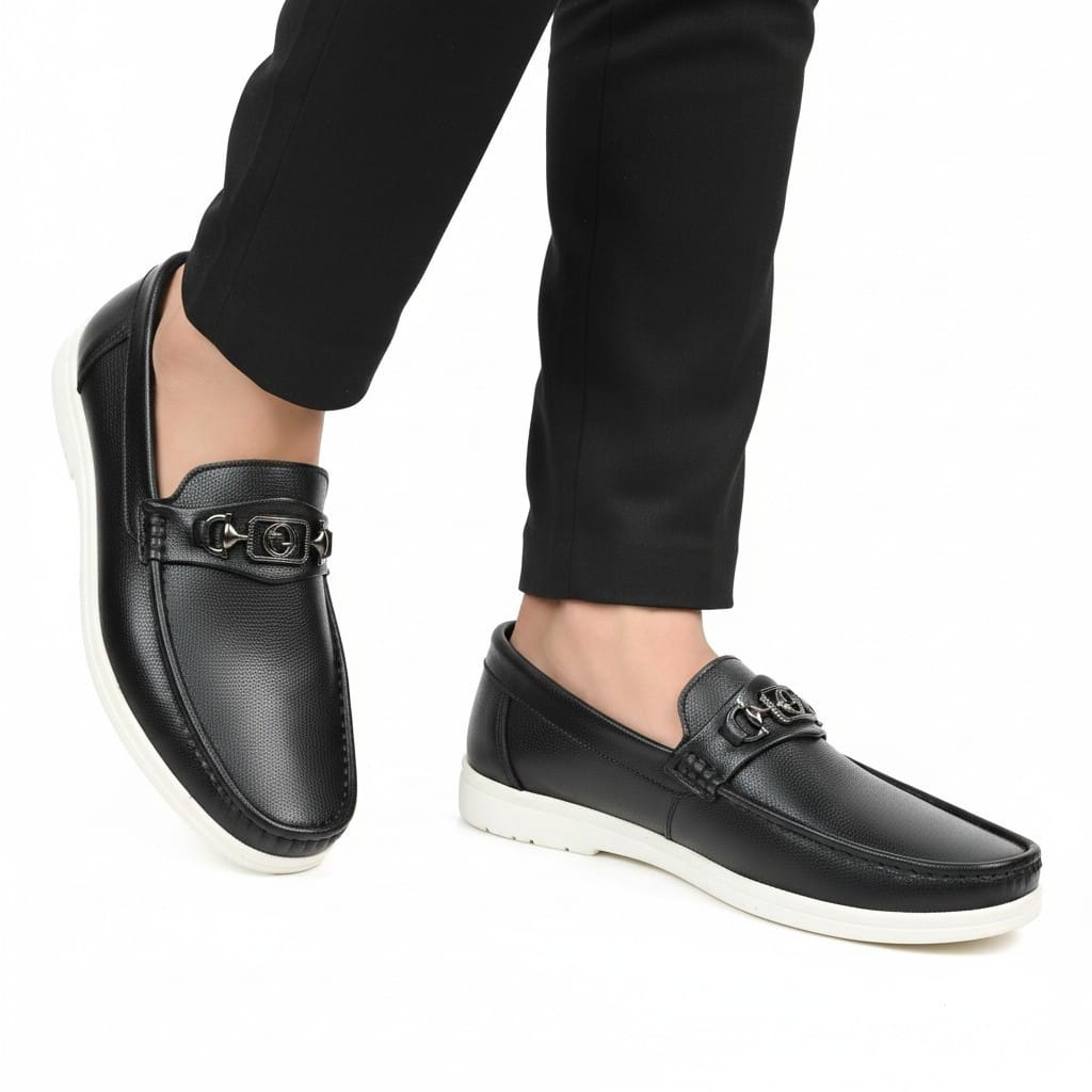 Wesmine Black Casual Shoes